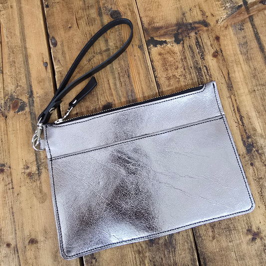 Nashville Clutch - Metallic Silver