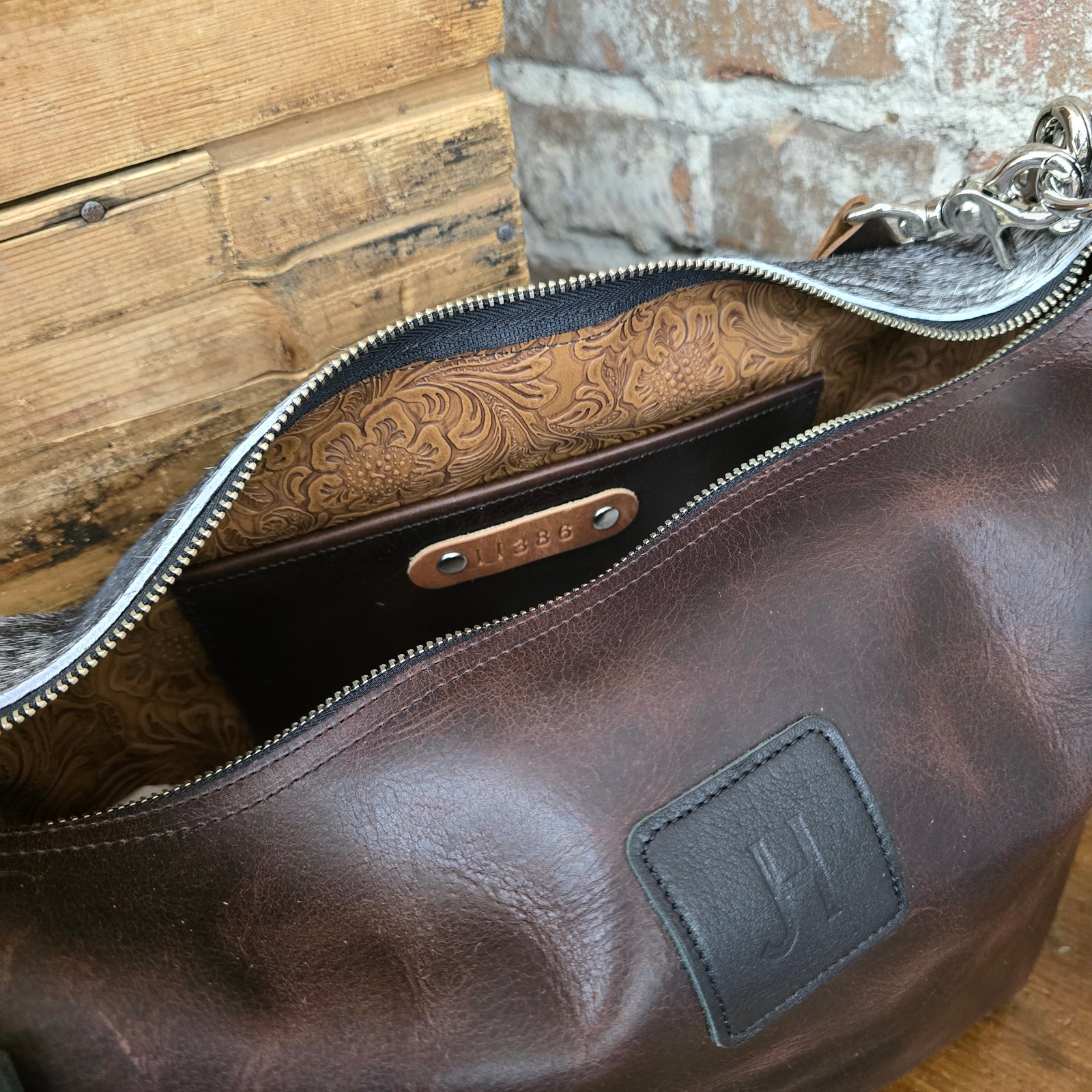 Livingston (Chestnut) #11386
