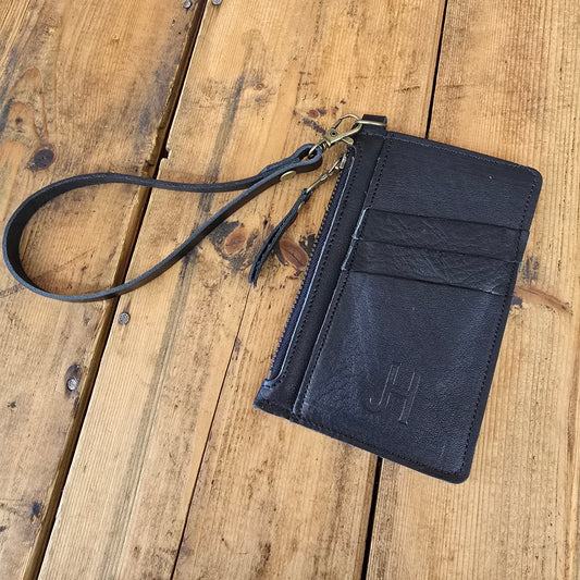 Cowhide Modesto Clutch (Black)