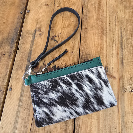 Cowhide Modesto Clutch (Kelly Green)