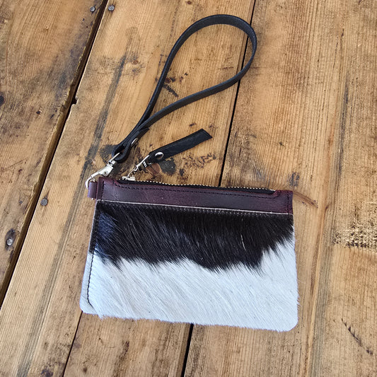 Cowhide Modesto Clutch (Merlot)