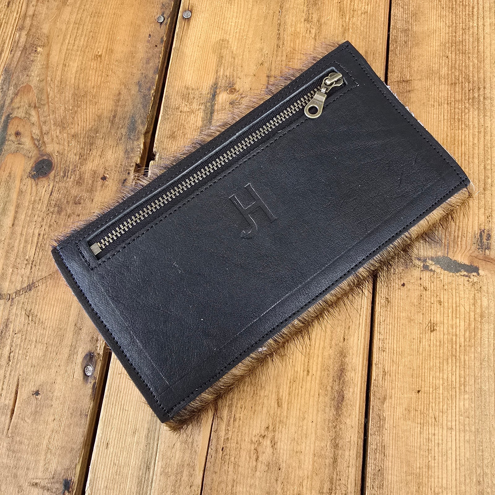 Cowhide Trifold Wallet (Black)