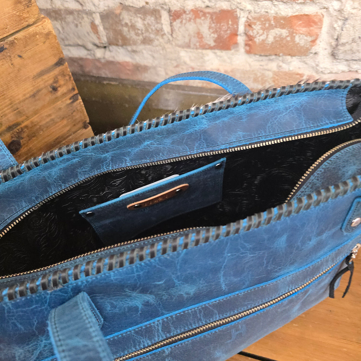 The Daisy (Limited Ed. Blue) #11421