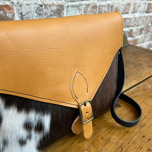 The Traveler Full Grain Leather Crossbody bag by Jill's Homestead - Honey