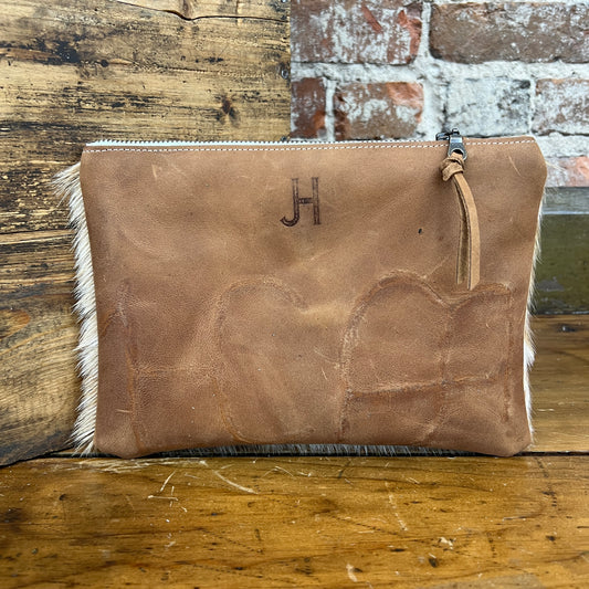 Medium Cowhide Catchall (Rare Finds Light Brown)