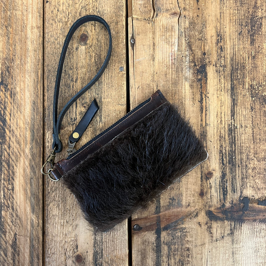 Bison Modesto Clutch (Chestnut)