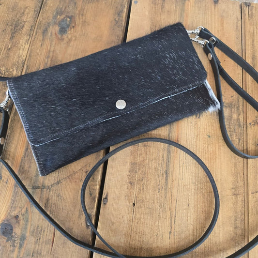 Carly Clutch (Merlot)