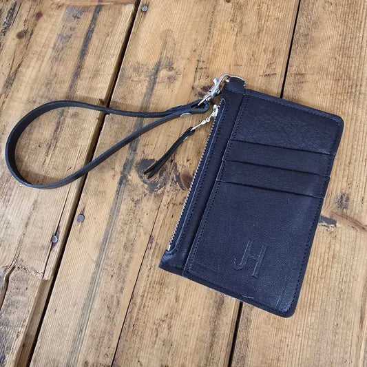 Cowhide Modesto Clutch (Black)