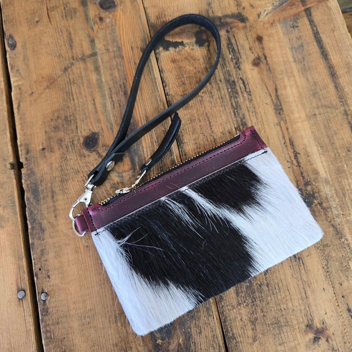 Cowhide Modesto Clutch (Merlot) - Jill's Homestead