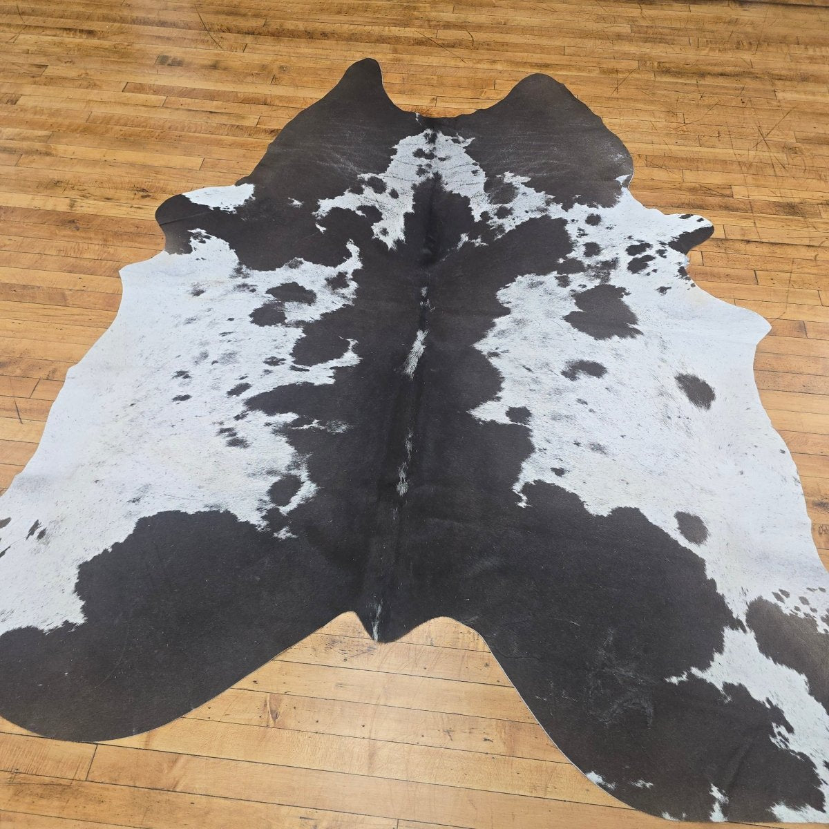 Cowhide Rug - (Roan Brown + White Short Hair) (Copy) - Jill's Homestead