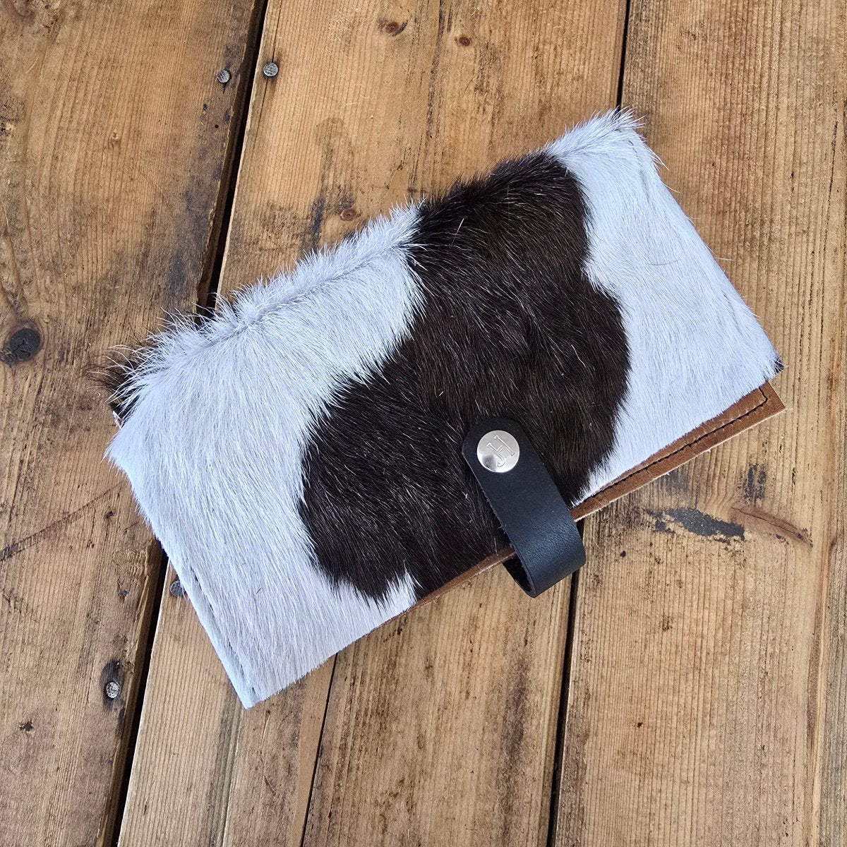 Cowhide Wallet (Amaretto) - Jill's Homestead