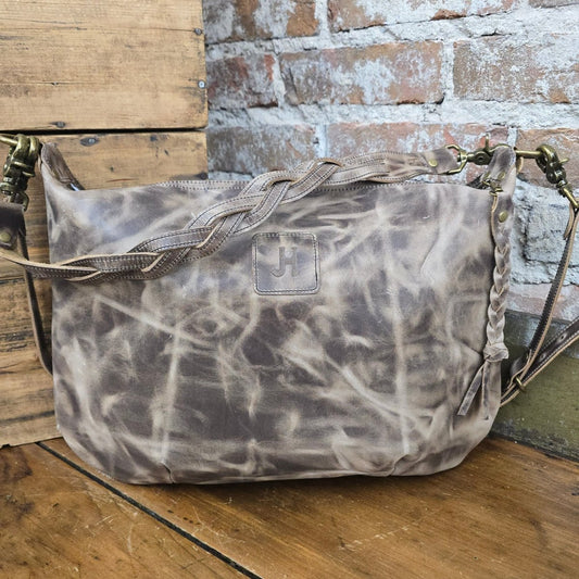 Livingston (Walnut) #11529