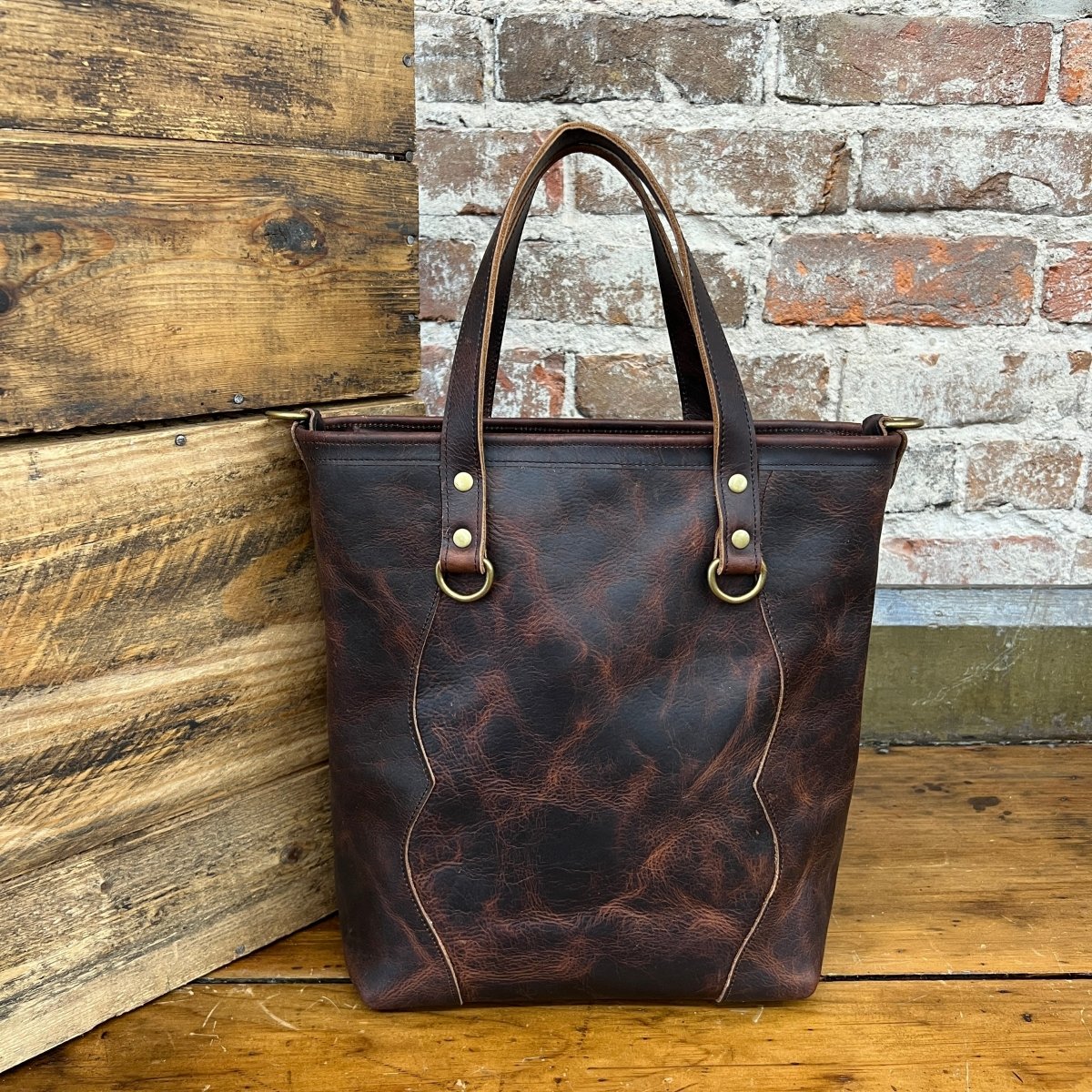 Western concealed carry leather handbag by Jill's Homestead