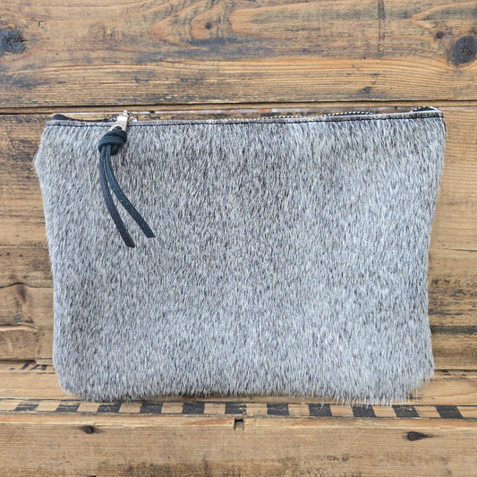 Medium Cowhide Catchall (Rare Finds Crackle)