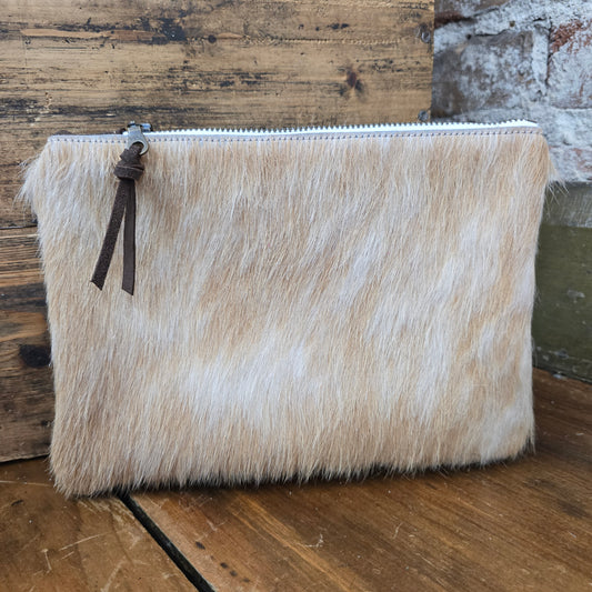 Medium Cowhide Catchall (Rustic Latigo)