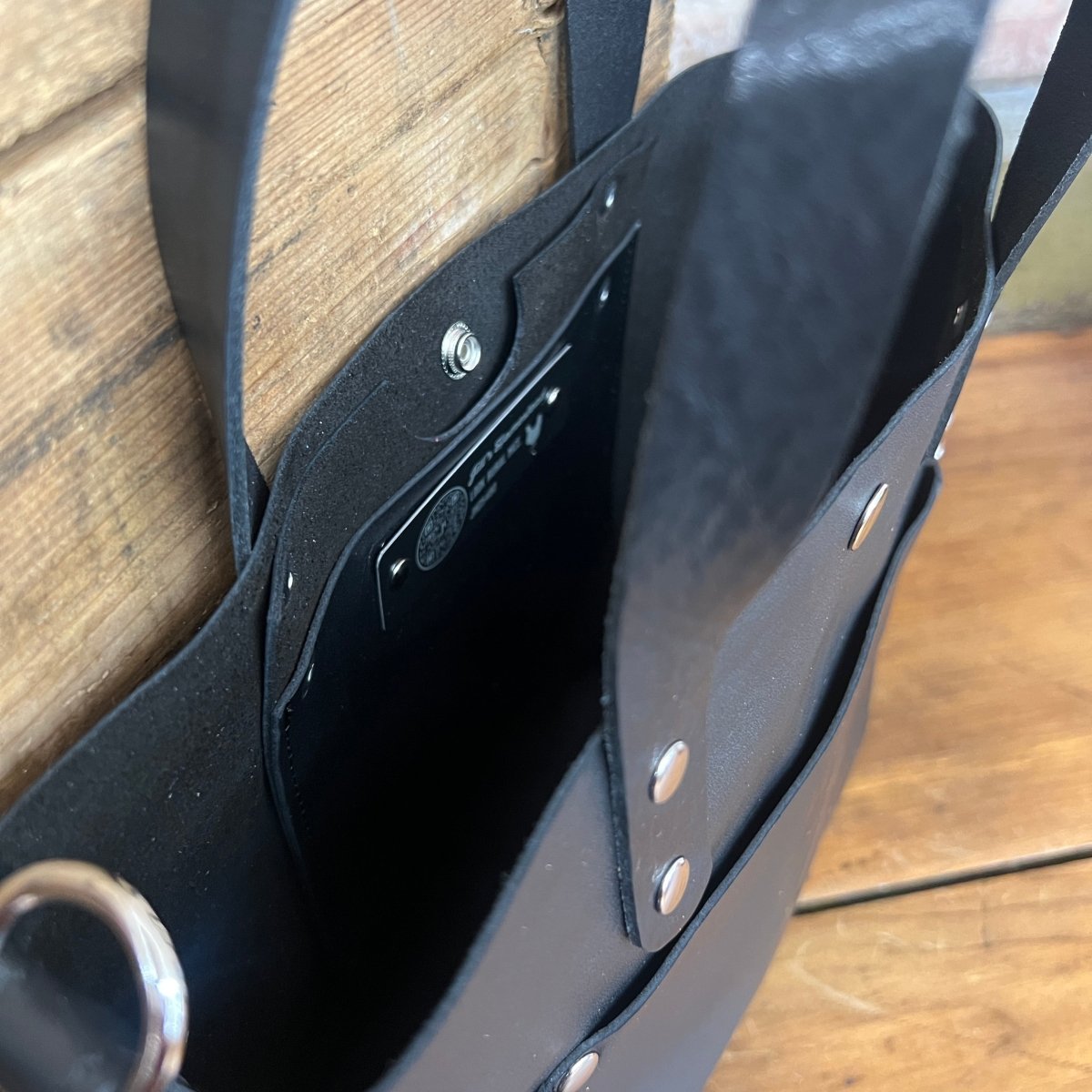 Shorty Tote - Black - Jill's Homestead