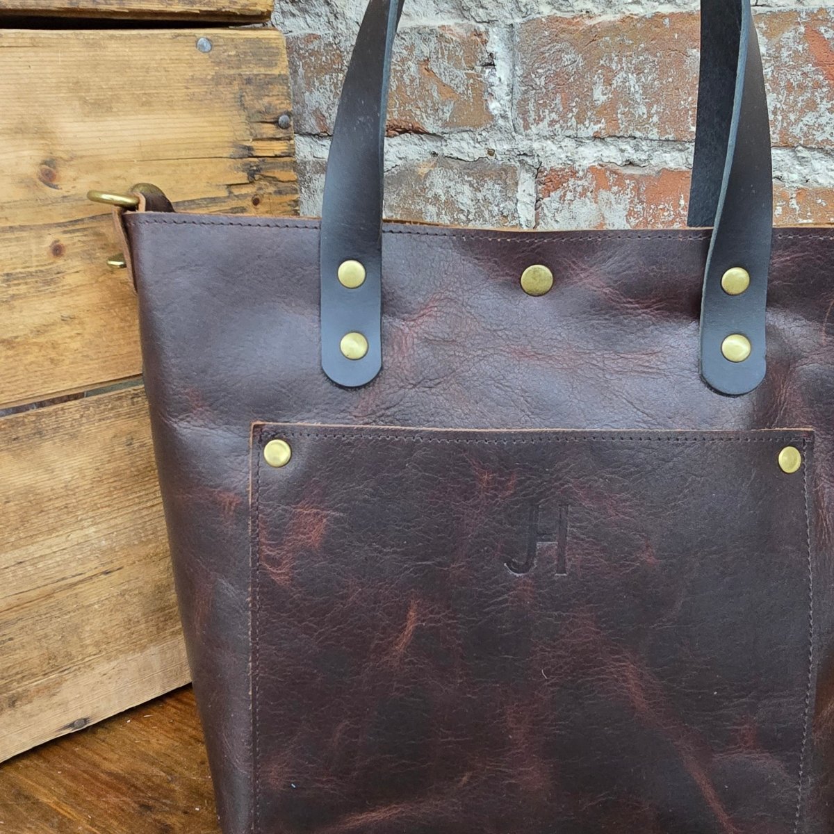 Shorty Tote - Chestnut - Jill's Homestead