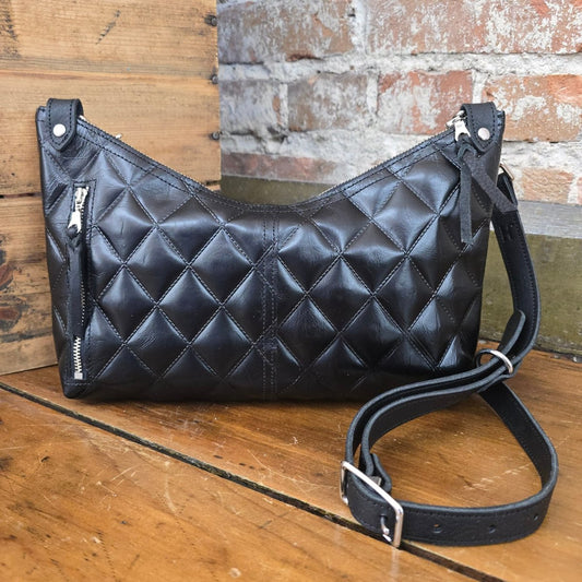Tapadero - Quilted Black