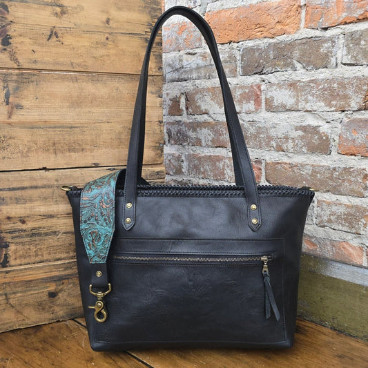 The Daisy (Black) #11232